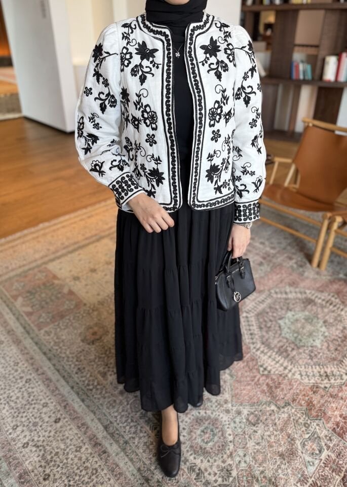 Nakışlı Müslin Ceket (Siyah Tonlar)