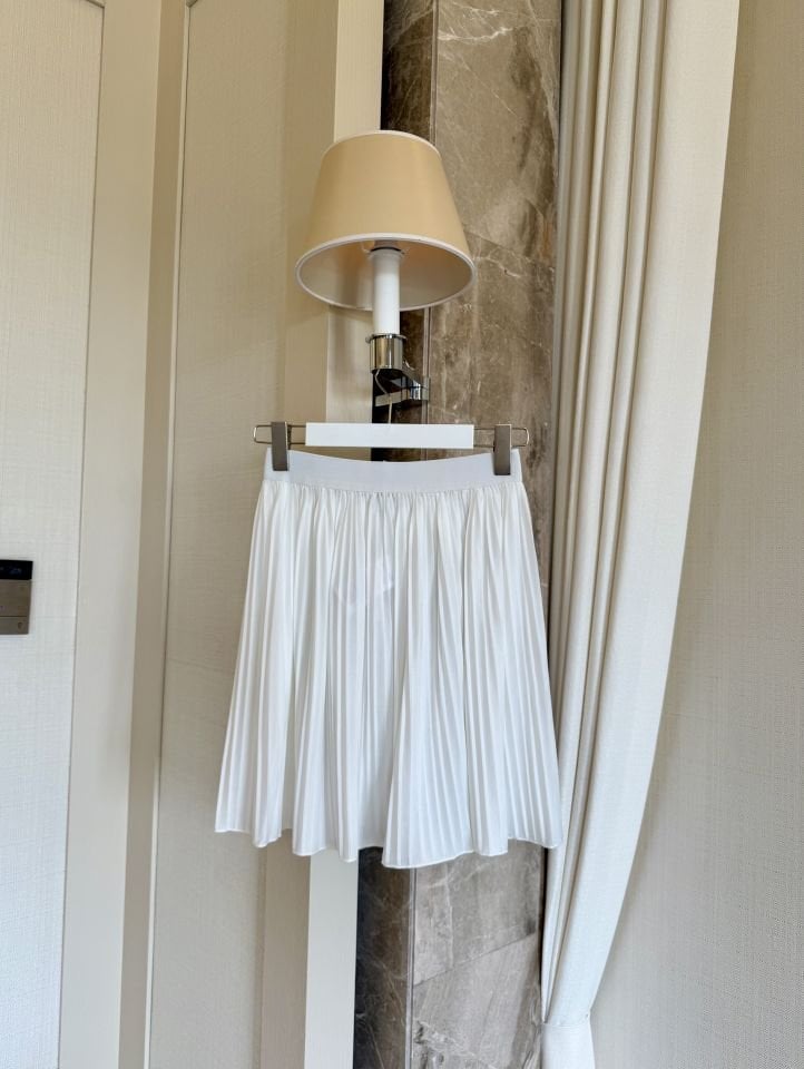 Piliseli Yarım İçlik