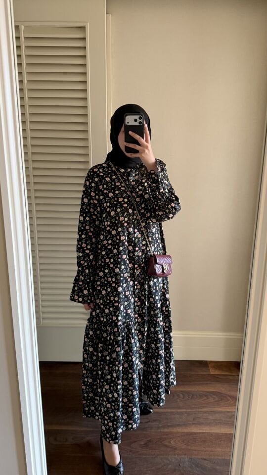 Flora Şile Bezi Elbise (Siyah)