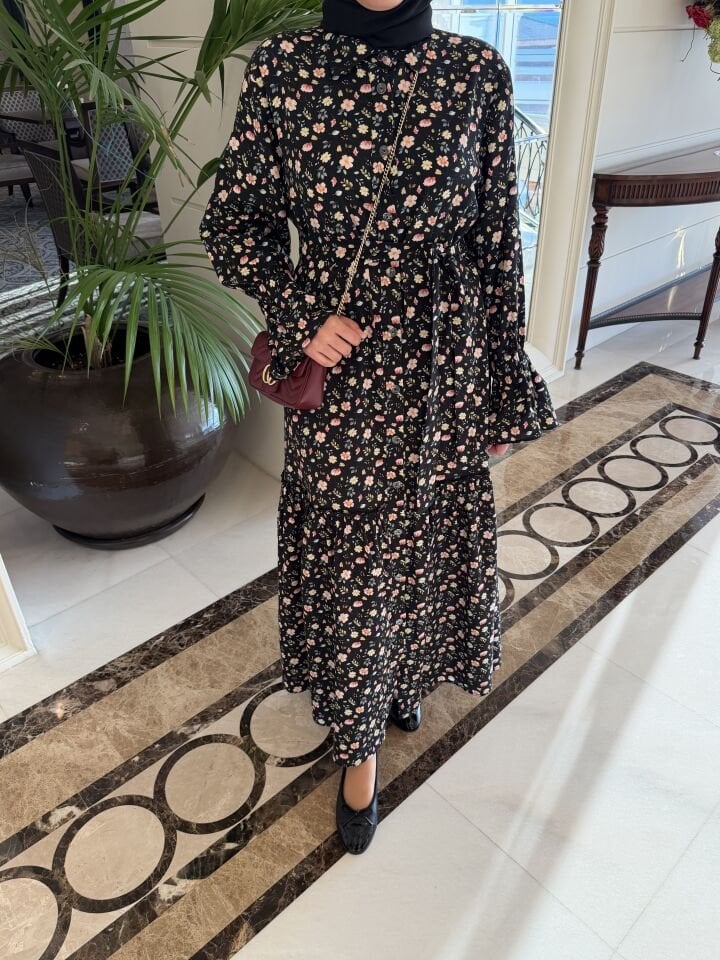 Flora Şile Bezi Elbise (Siyah)