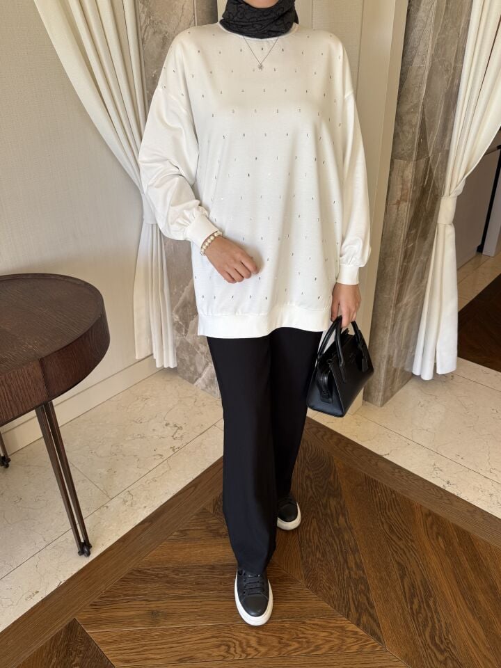 Serpme Taş Detaylı Sweatshirt (Kırık Beyaz)
