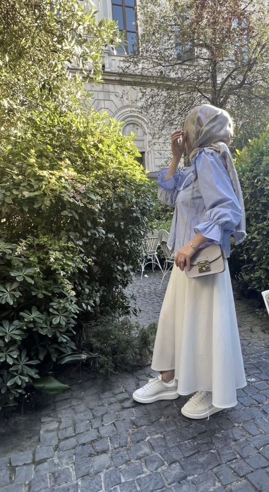 Beyaz Kloş Etek