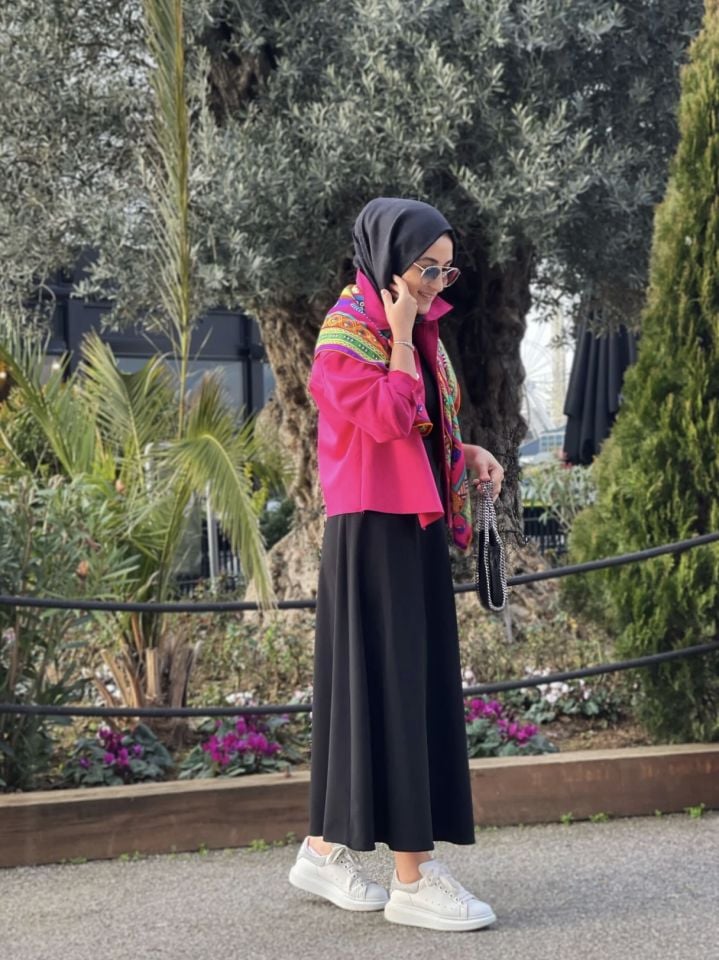 Siyah Kloş Etek