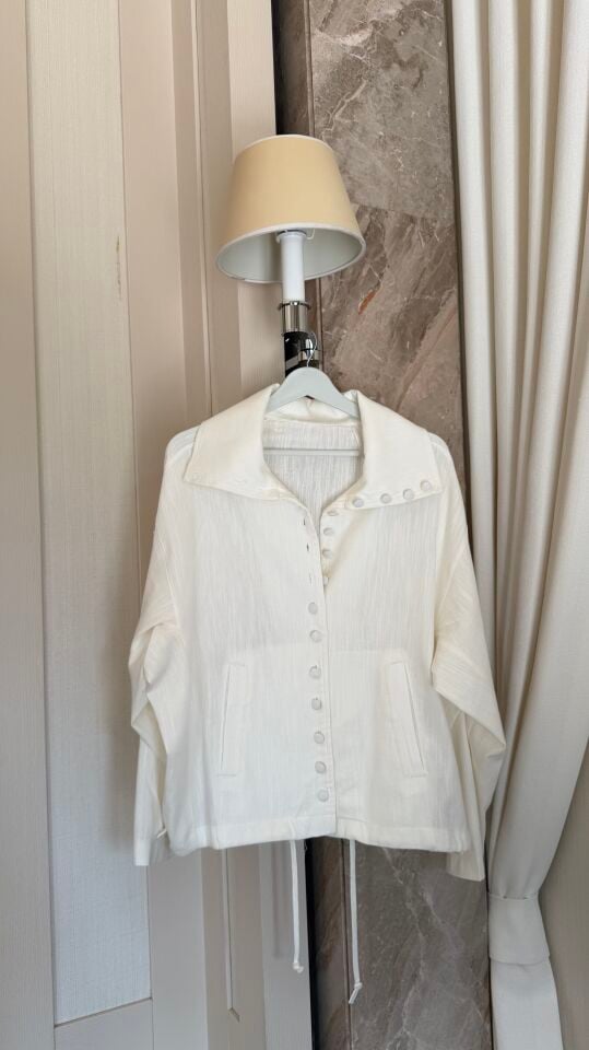 Pera Düğmeli Keten Ceket (Beyaz)