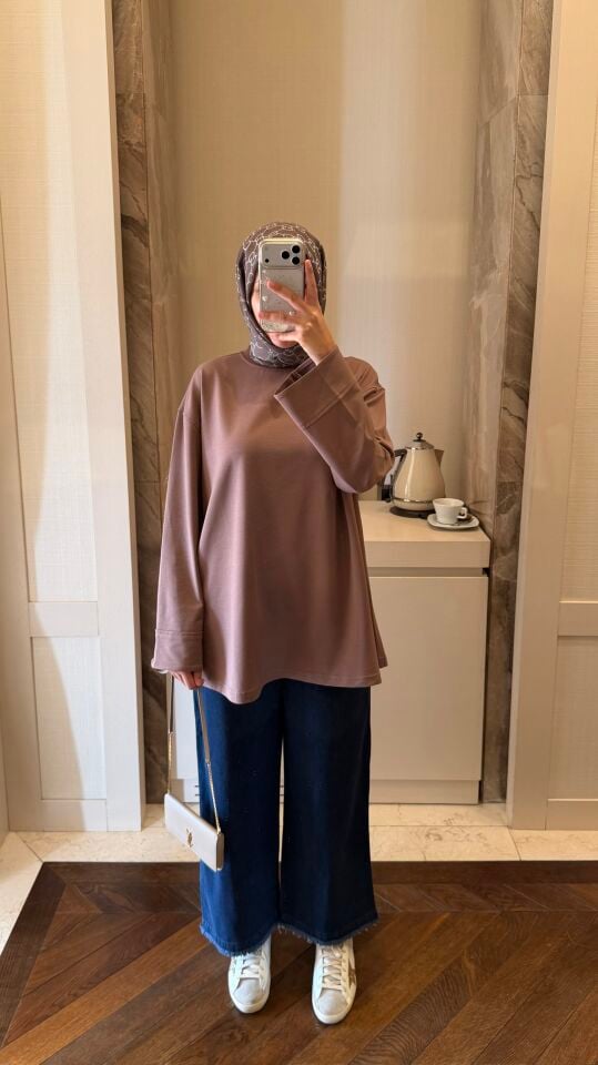 Dikiş Detaylı Basic Sweatshirt  (Toprak)