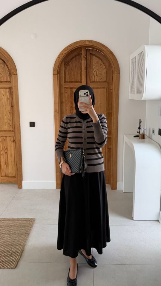 Kahve Siyah Çizgili Dova Hırka