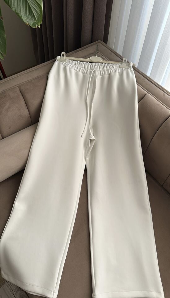 Düz Bol Paça Scuba Pantolon (Beyaz)