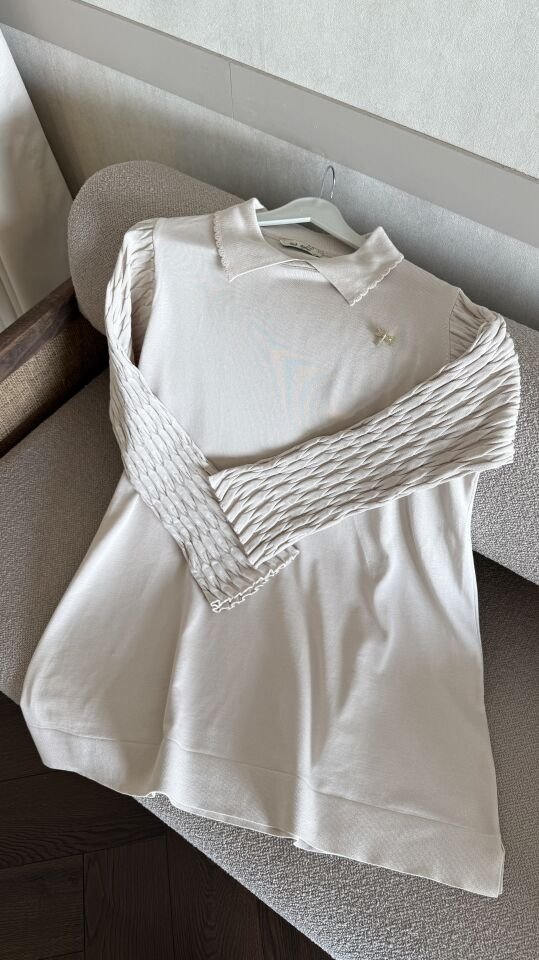 Kolları Desenli Yakalı Merserize Tunik (Bej)