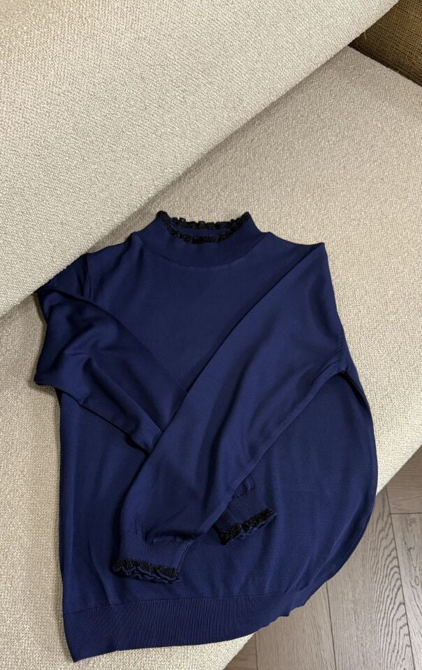 Kol ve Boyun Detaylı Kazak (Lacivert)