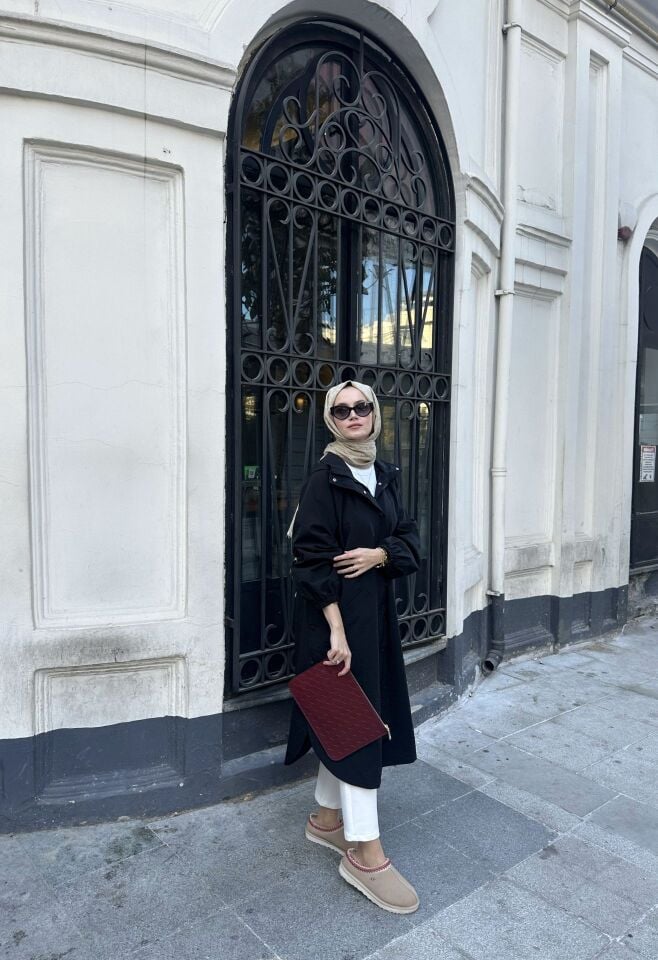 Celin Trenç Kap (Siyah)