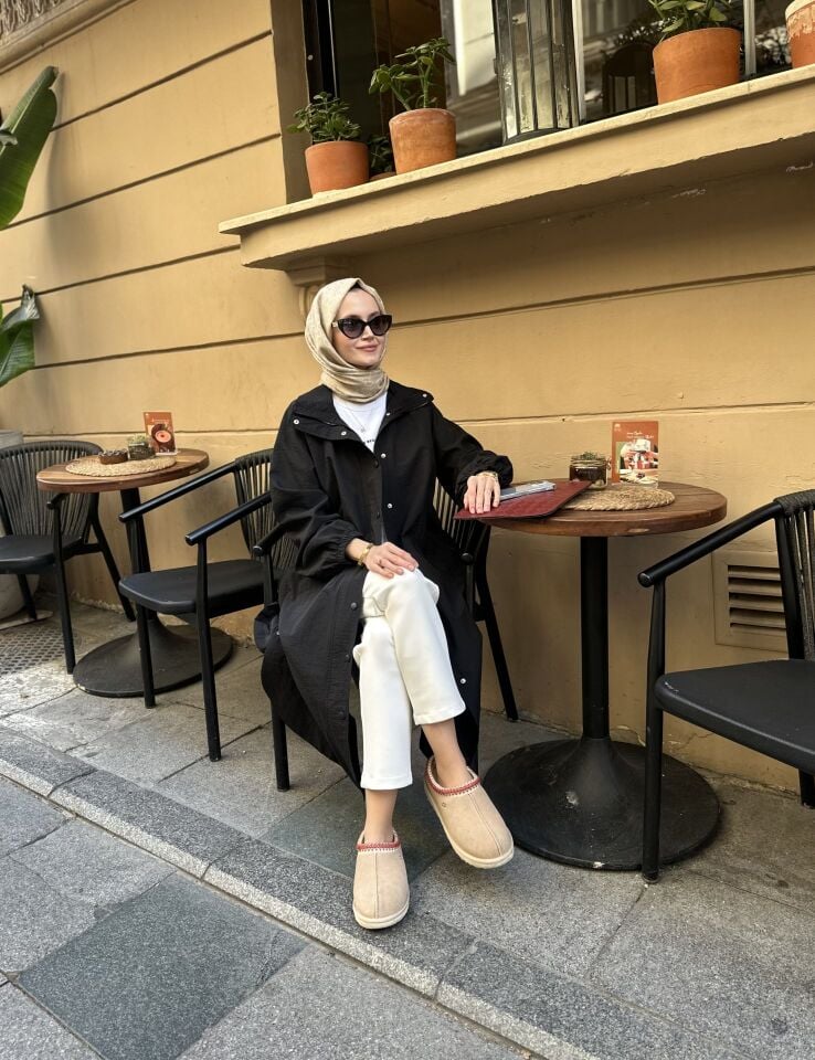 Celin Trenç Kap (Siyah)