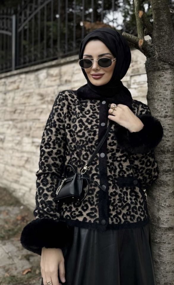 Leoparlı Hırka