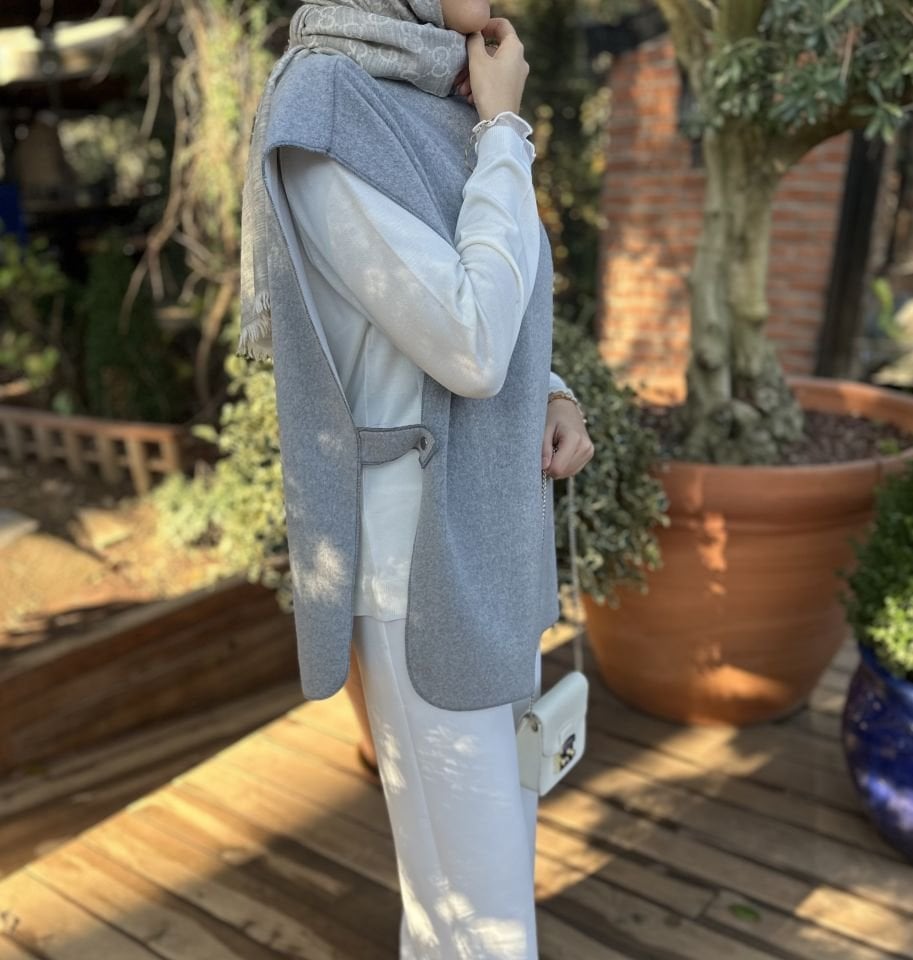 Çıt Çıt Detaylı Kaşe Yelek (Gri)