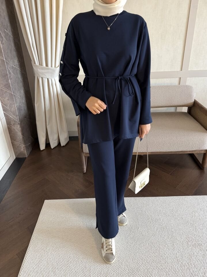 Fleur Kolları Düğme Detaylı Takım (Lacivert)